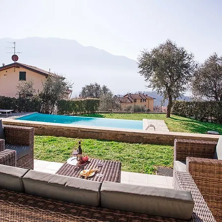 Ossuccio Grande C With Pool Sleeps 12 By Italian Holiday home