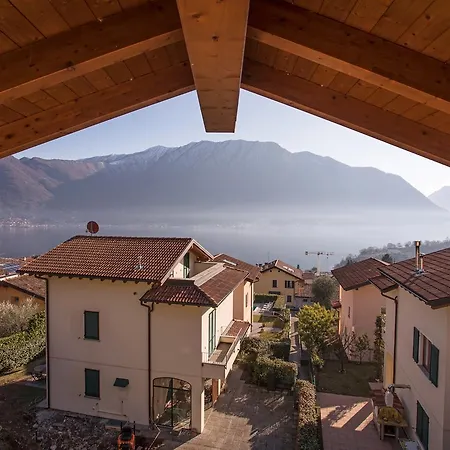 Дом отдыха Ossuccio Grande C With Pool Sleeps 12 By Italian *
