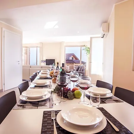 Holiday home Ossuccio Grande C With Pool Sleeps 12 By Italian Como