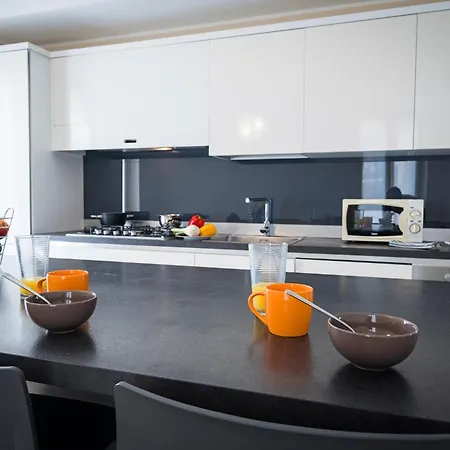 Сasa de vacaciones Donagh- With Pool Sleeps 12 By Italian *