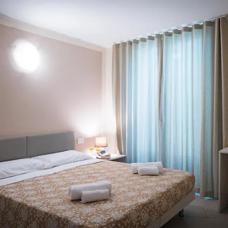 Donagh- With Pool Sleeps 12 By Italian Сasa de vacaciones *