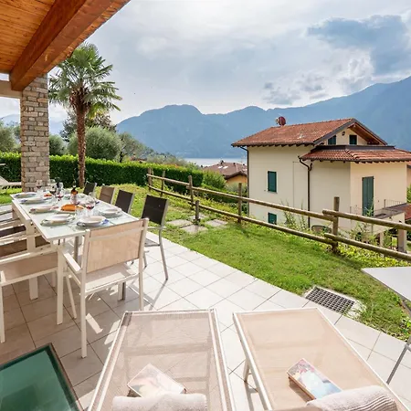 Donagh- With Pool Sleeps 12 By Italian Сasa de vacaciones *