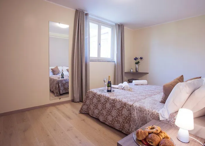 Ossuccio Grande C With Pool Sleeps 12 By Italian Como