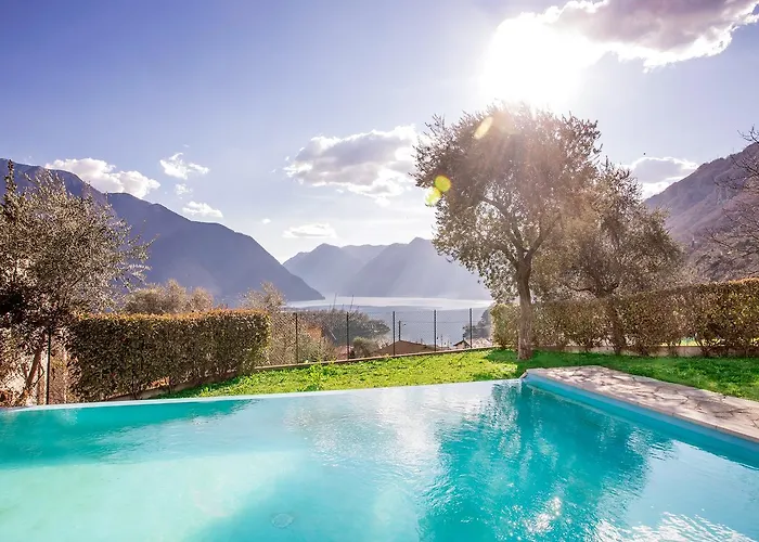 Ossuccio Grande C With Pool Sleeps 12 By Italian Como