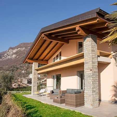 Tatil Evi Ossuccio Grande C With Pool Sleeps 12 By Italian Como