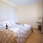 Ossuccio Grande C With Pool Sleeps 12 By Italian *